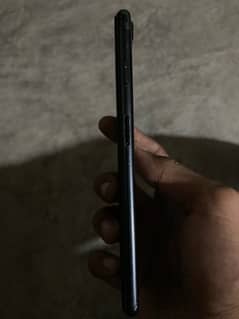 i am selling my iphone 7 plus 0