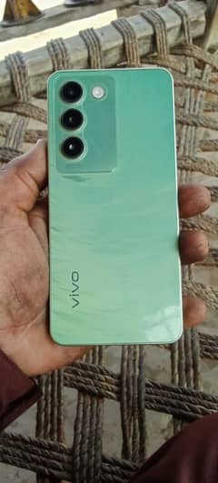 vivo y100