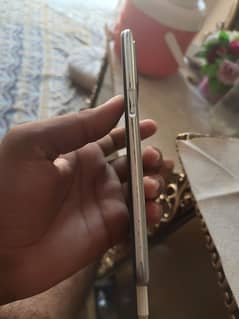 oppo A16 condition apky samny h leny waly bhai contact kry