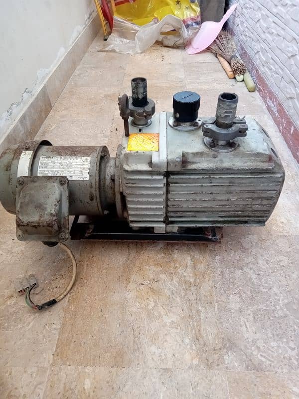 vacuum pump 0