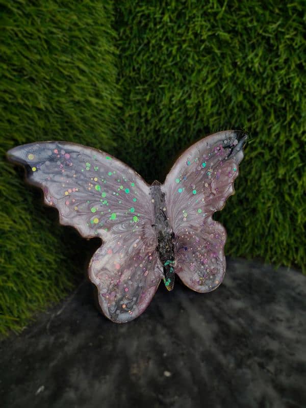 Resin Butterfly Wall Hanging (1pc) 1