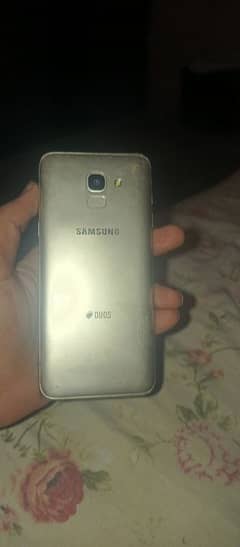 Samsung j6