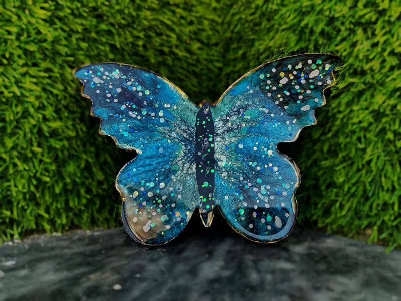 Resin Butterfly Wall Hanging (1pc) 3