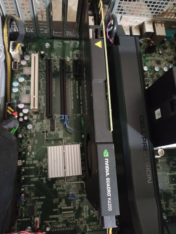 Dell T3610 16GB Ram 256GB SSD Quadro K4200 2