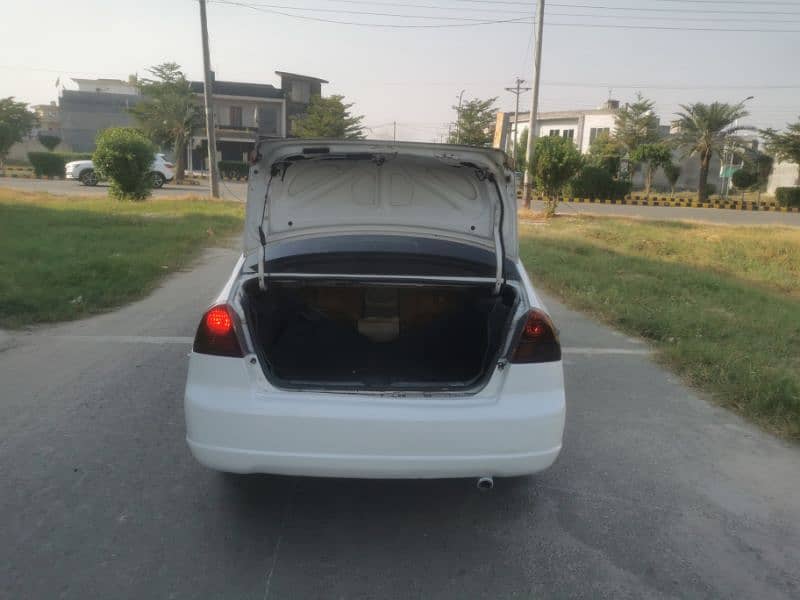 Honda Civic 2006 Original ConditnBetrtn City,Corolla,Cultus,Alto,Swift 8