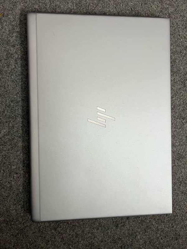 HP elite book 840 G6 i5 8th gen 1