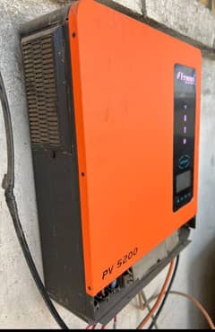 Hybrid inverter in good and working condition