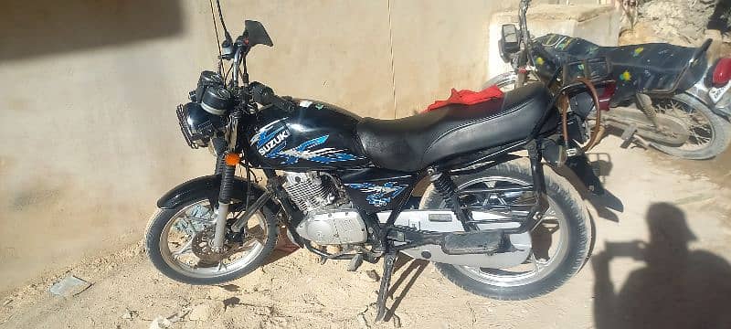 Suzuki 150 se for sale 0