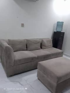 6 seaters Sofa for sale with Cushions