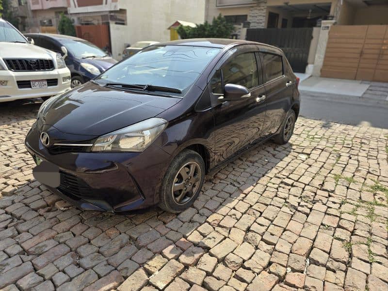 Toyota Vitz 2015 2