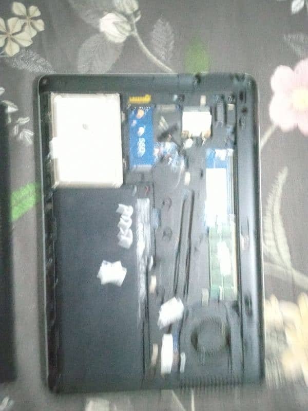 Hp Laptop for sale (Core i7 Pro) 4th Generation/ Good Condition 3