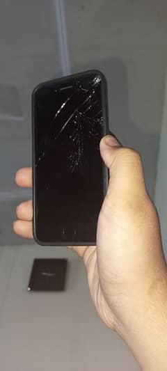 Iphone 7 only glass damage butt all ok no open no repair