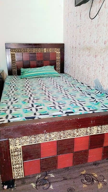 singel double bed 1 table dressing almari 5