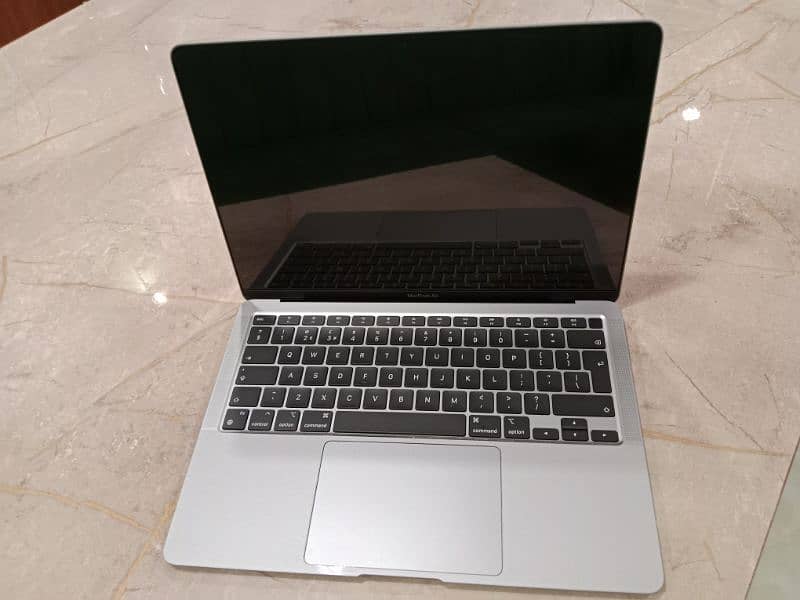 MacBook Air M1 2020 0