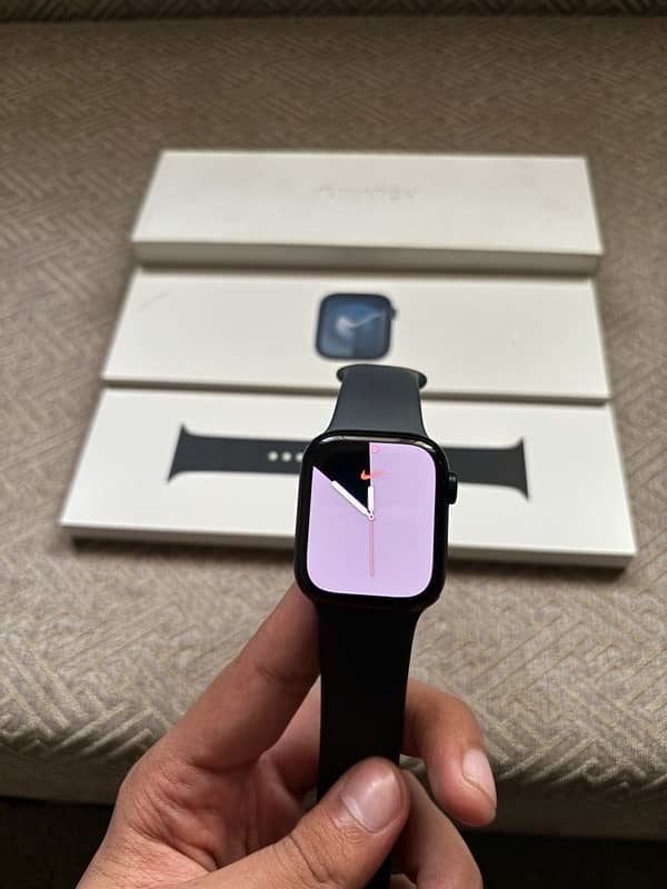 Apple watch series 9 41mm under apple warranty 6