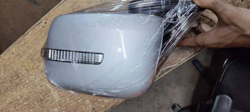 Suzuki Wagon R Side Mirror Retractable with lens 1