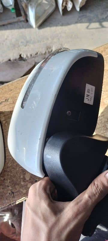 Suzuki Wagon R Side Mirror Retractable with lens 7