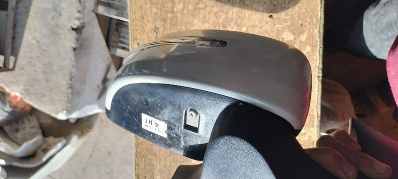 Suzuki Wagon R Side Mirror Retractable with lens 8