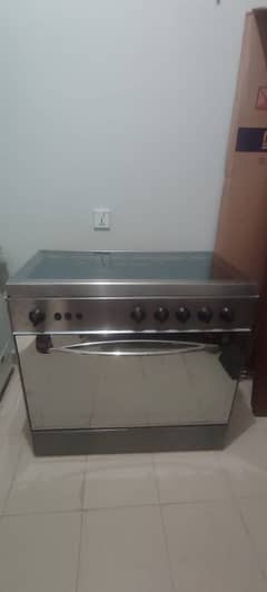 5 Burner Gas Stove With Gas Oven & Electric Grill