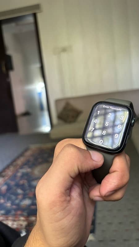 Apple watch series 9 45mm 100%bh under apple warranty 6