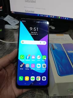 Realme 5 4gb 64gb PTA Approved with complete box