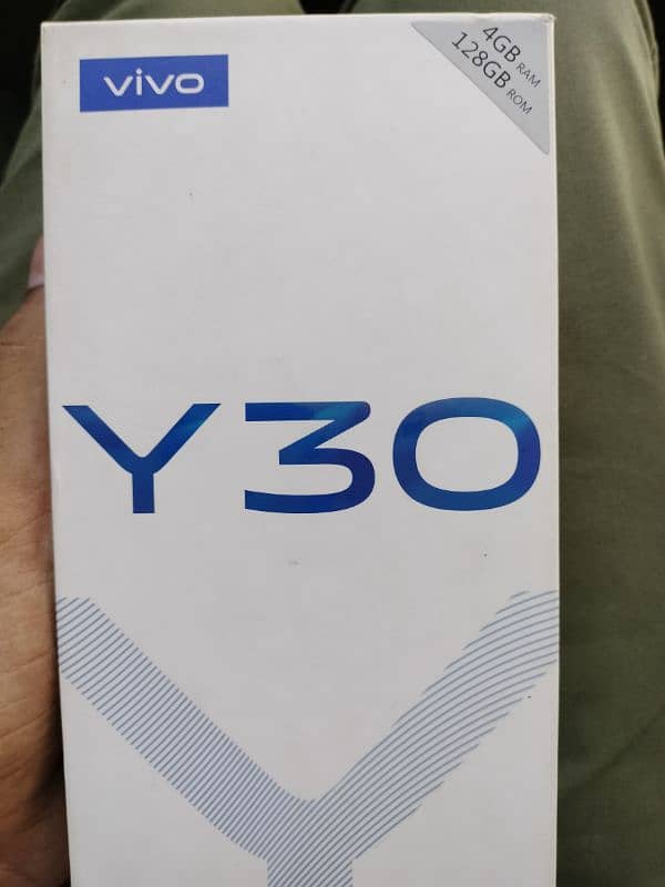 Vivo Y30 4 ram 128 GB 8