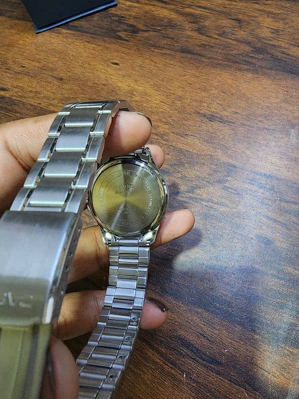 Casio original watch 3