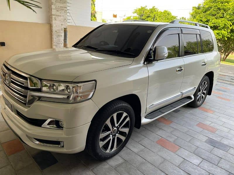 Toyota Land Cruiser 2015 9