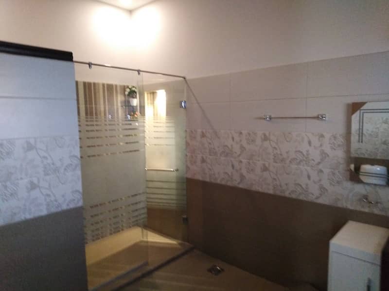 1 Kanal Like New Upper Portion Available For Rent In EE Block Bahria Town Lahore 12