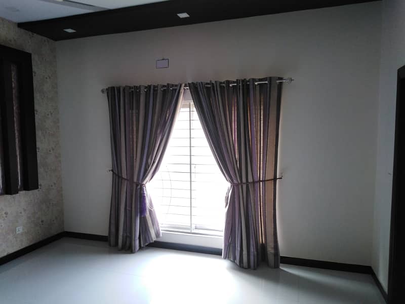 1 Kanal Like New Upper Portion Available For Rent In EE Block Bahria Town Lahore 24