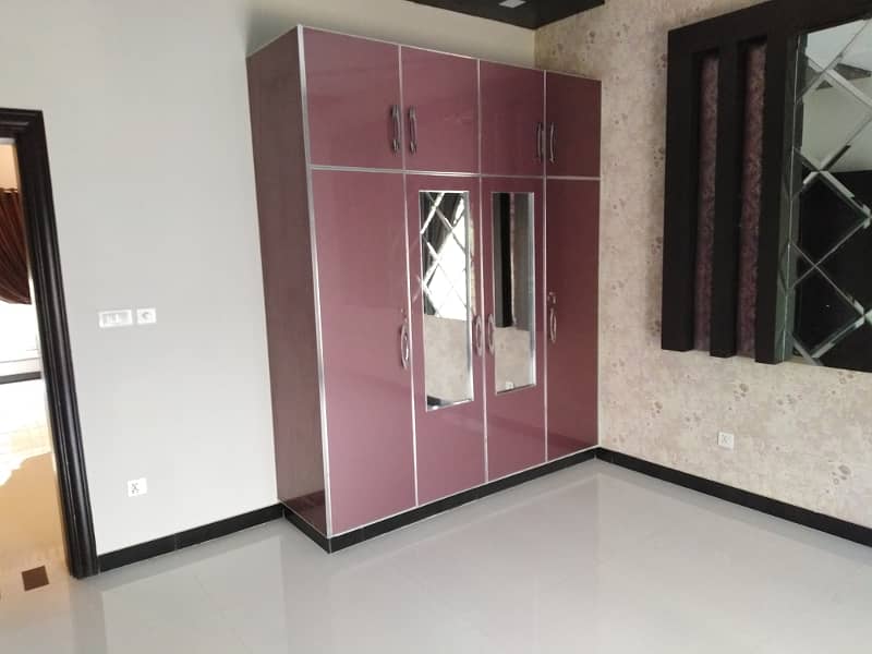 1 Kanal Like New Upper Portion Available For Rent In EE Block Bahria Town Lahore 27