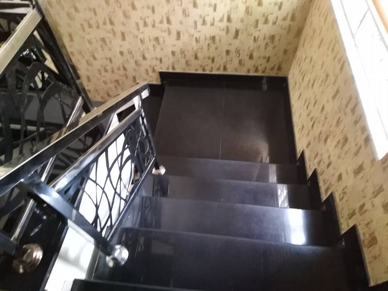 1 Kanal Like New Upper Portion Available For Rent In EE Block Bahria Town Lahore 43