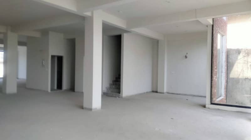 13000 Sqft Independent Commercial Building For Rent In G-9 3