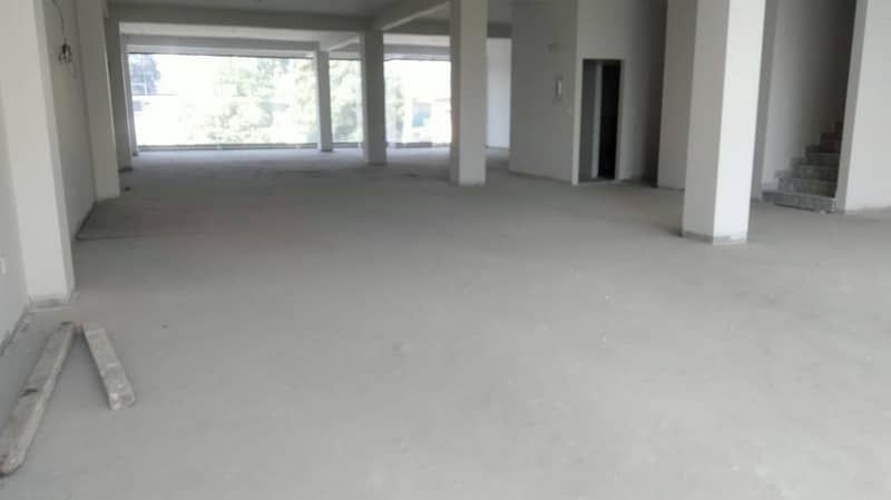 13000 Sqft Independent Commercial Building For Rent In G-9 15