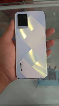 Vivo y21