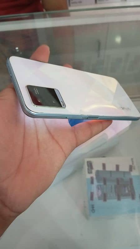 Vivo y21 1