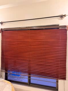 2 blinds new never used