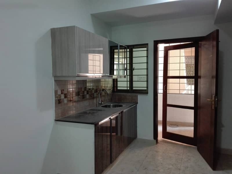 Ideally Located Flat Of 12 Marla Is Available For sale In Lahore 8