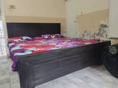 Double bed with side tables