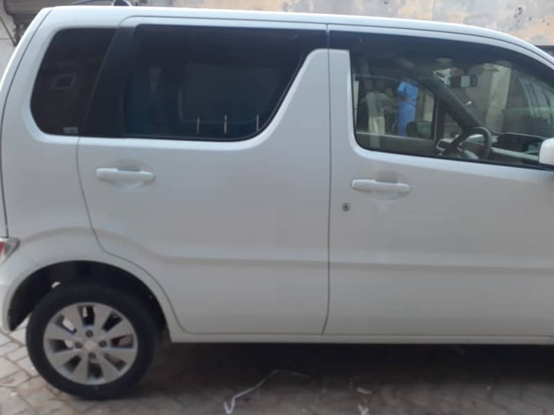 Suzuki Wagon R 2019 5