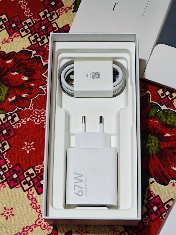 Xiaomi 14T just box open 3