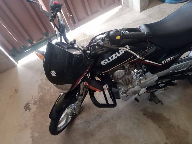 Suzuki GD110 3