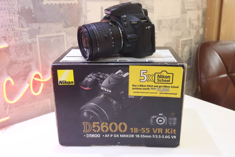 Nikon D5600 With 18-55mm lens 3