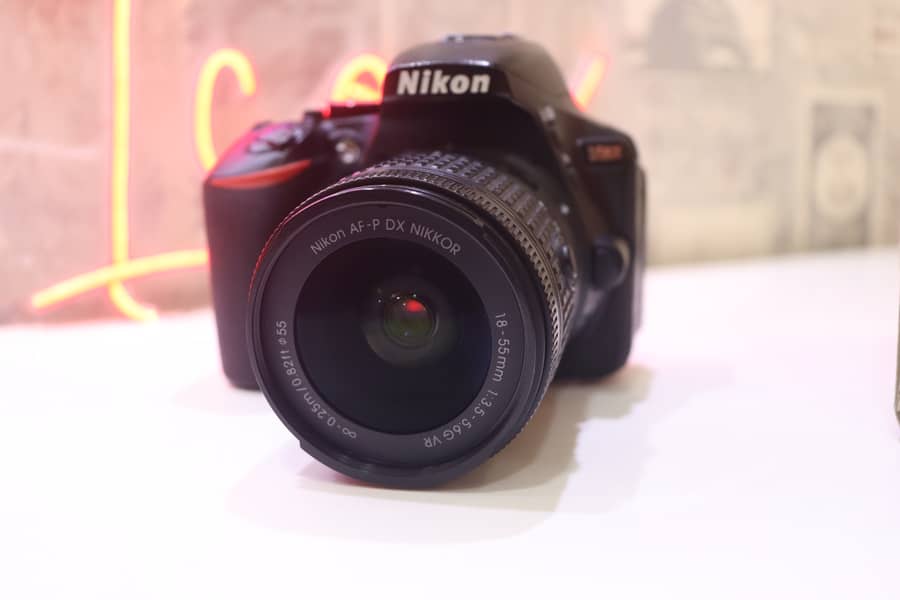 Nikon D5600 With 18-55mm lens 4