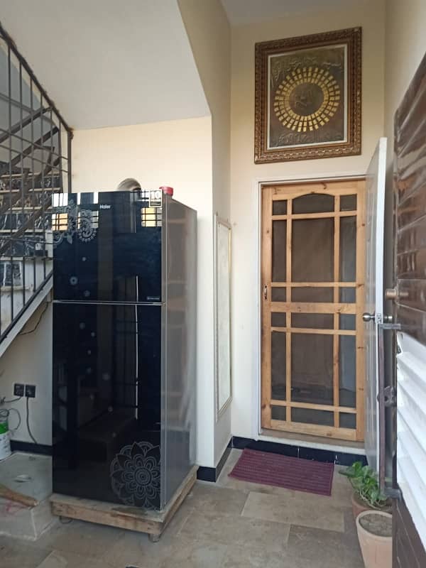 80 Square Yards Spacious House Available In Diamond City For Sale 40