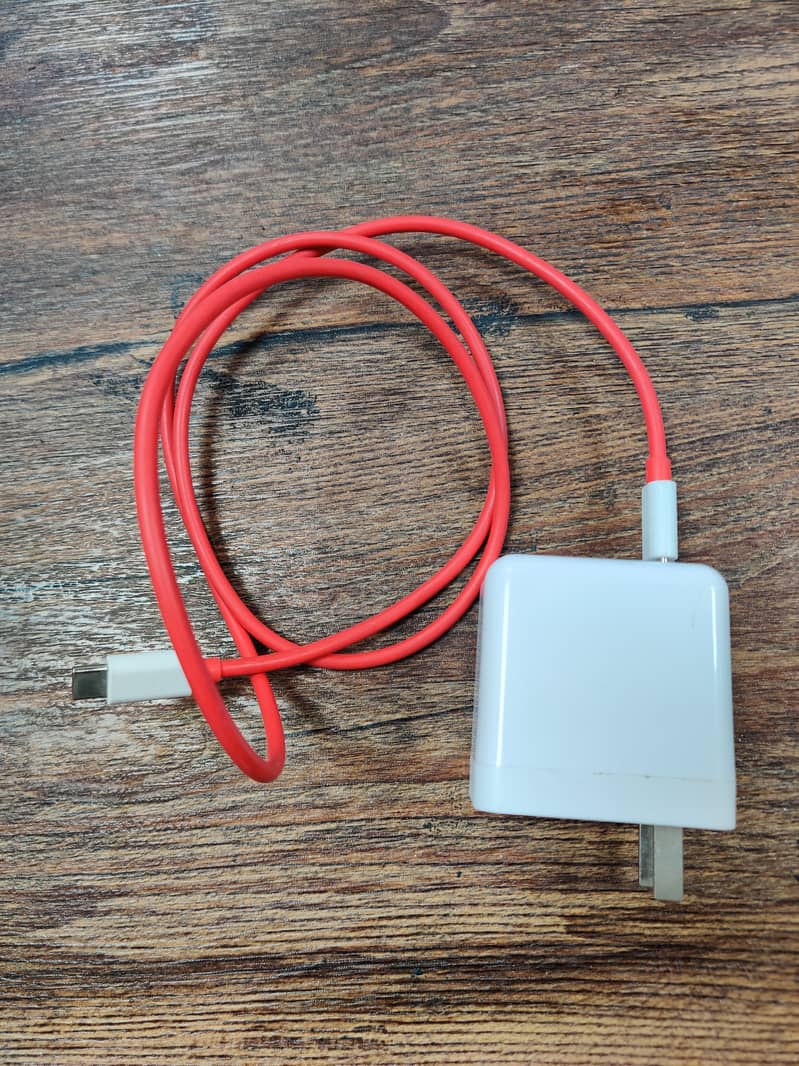 OnePlus 65W Wrap Mobile Charger 2