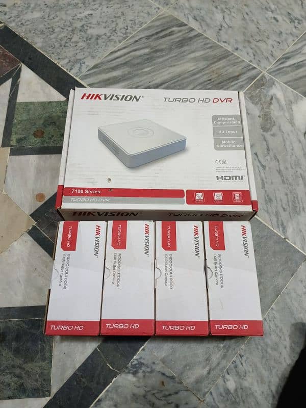 hikvision camere DVR 4 channel new condition 10 by 10 11