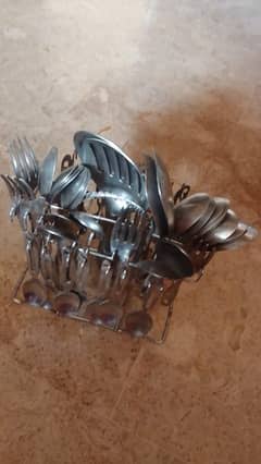 SPOON ( CUTTLERY SET)( EXCELLENT CONDITION)