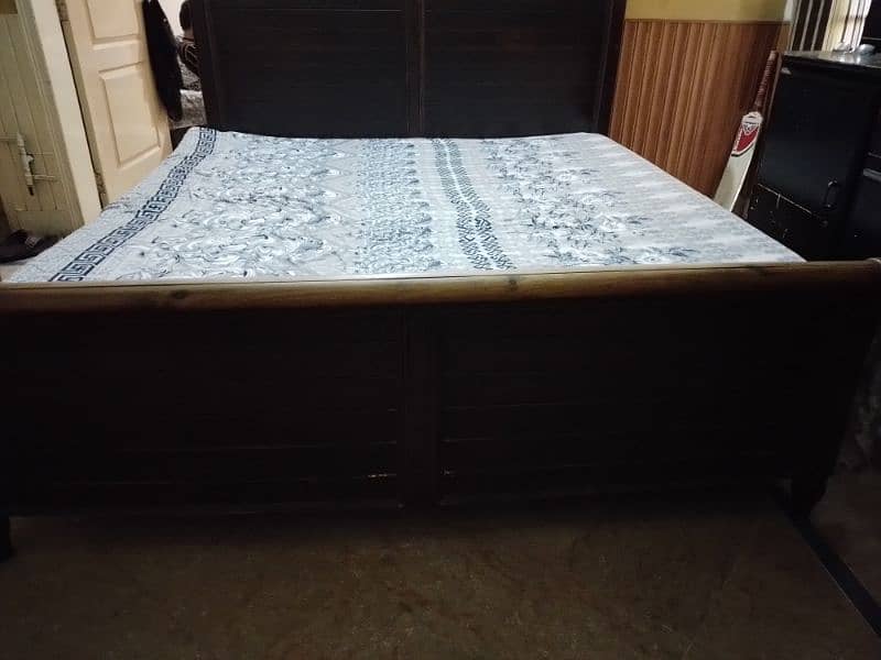 king size bed 4