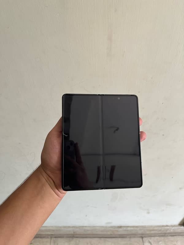 Samsung Galaxy Z Fold 4 2